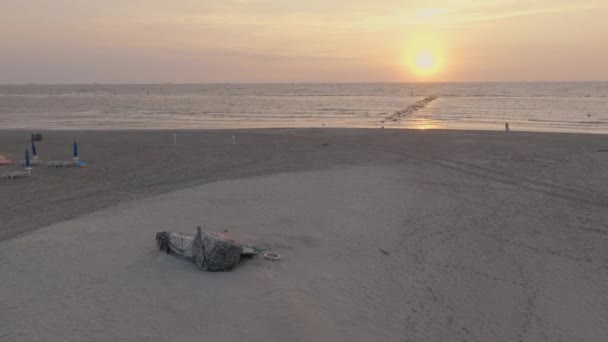 Slow Motion Sandy Beach Adriatic Sea Sunrise Lido Adriano Emilia – stockvideo