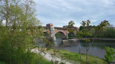 Ponte Koperto (İtalyanca: 