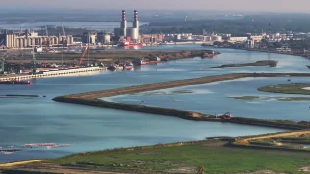 Üretim Bölgesinin Hava Görüntüsü Kimyasal Petrokimyasal Bir Kutup Termoelektrik Metalurjik — Stok video