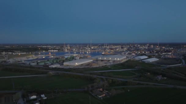Widok Lotu Ptaka Obszar Przemysłowy Portowy Rawenny Biegun Chemiczny Petrochemiczny — Wideo stockowe