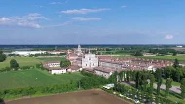 Certosa di Pavia Gra-Car (Gratiarum Carthusia, Santa Maria delle Grazie Manastırı - Sec. XIV), Pavia, İtalya