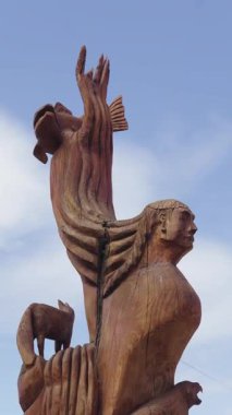 Ahşap Tilki Heykeli Totem Detayları. Yüksek kalite 4k görüntü