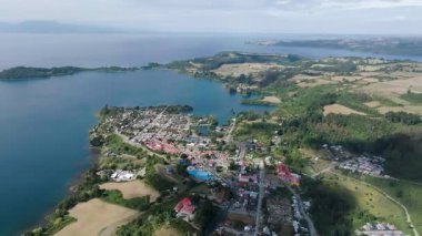 San Agustin Mahallesi Puerto Octay 'lı tarihi kilise. Yüksek kalite 4k görüntü