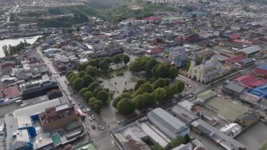 San Francisco 'nun ikonik sarı kilisesi Castro Chiloe. Yüksek kalite 4k görüntü