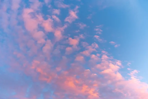 Небо Рожевих Помаранчевих Хмар Ввечері Заході Сонця Ельзас Франція — стокове фото