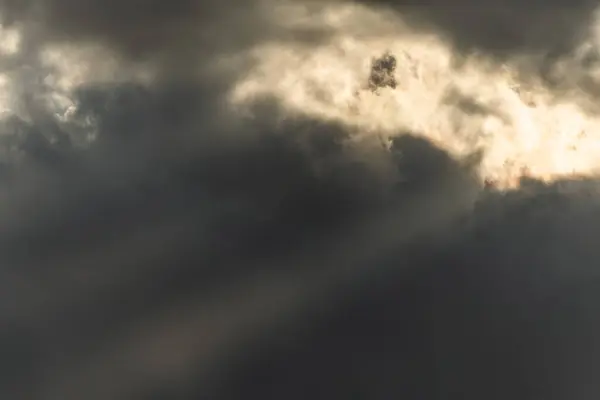 Strålar Solens Strålar Genom Molnen Morgonen Alsace Frankrike — Stockfoto