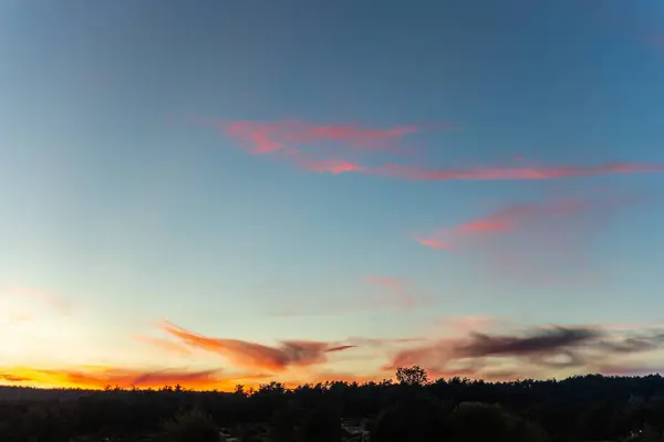 Nube Cielo Brillante Durante Una Puesta Sol Rozier Millau Grands — Foto de Stock