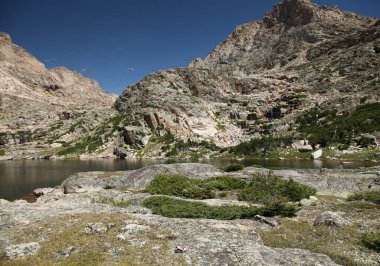 Beartooth Dağları 'ndaki Keçi Gölü, Montana