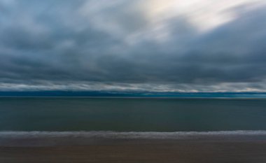 Güney Carolina sahilindeki Myrtle Sahili 'nde fırtına gökyüzü