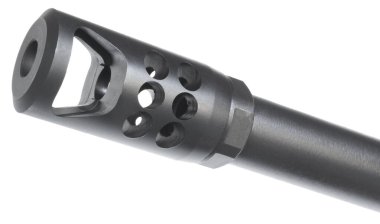 Yüksek güçlü bir koşuda namlu frenini ehlileştirin ve yanlarından büyük delikler geçirin..