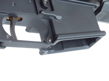 Şarjörü şarjöründen çıkarılmış yarı otomatik saldırı tüfeği.. 