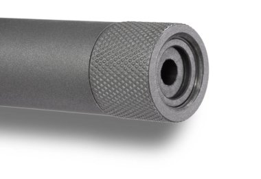 İplikleri korumak için bir silah namlusuna bağlanmış iplik koruyucusu. Ta ki bir flaş saklayıcı ya da susturucu beyaz arka planda bir gölgeyle susturulana kadar..