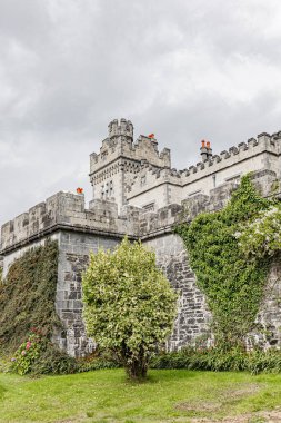 Abbaye de Kylemore dans le Connemara. Connemara 'daki Kylemore Manastırı.