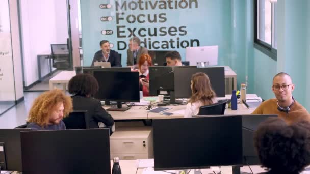 Multicultural Office Staff Focused Screens Open Plan Workspace Motivational Messages — Stock video