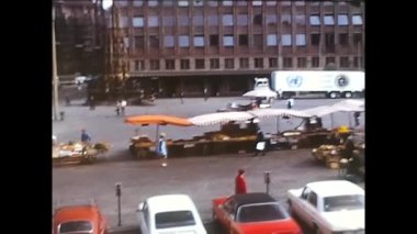 nuremberg, Almanya 1970 Mart: Nuremberg binaları ve 70 'lerdeki güzel çeşme