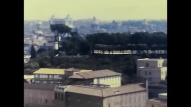 Roma, İtalya Nisan 1970: Roma ve Vatikan 'ın 70' lerdeki manzarası