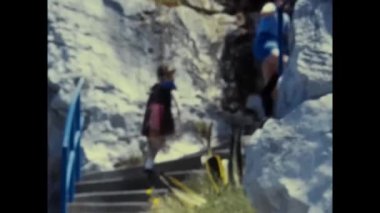 Palermo, Sicilya Haziran 1970: çocuklarla 70 'lerde deniz manzarası