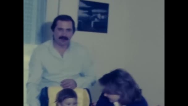 Palermo Włochy 1970 Rodzina Obchodzi Urodziny Dziecka Domu Latach Tych — Wideo stockowe
