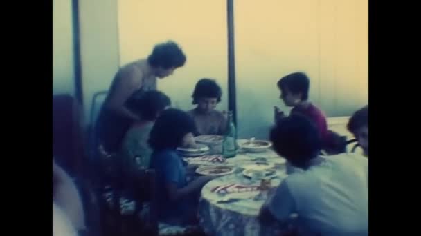 Palermo Italia Mayo 1970 Familia Siciliana Almuerzo Los Años — Vídeos de Stock
