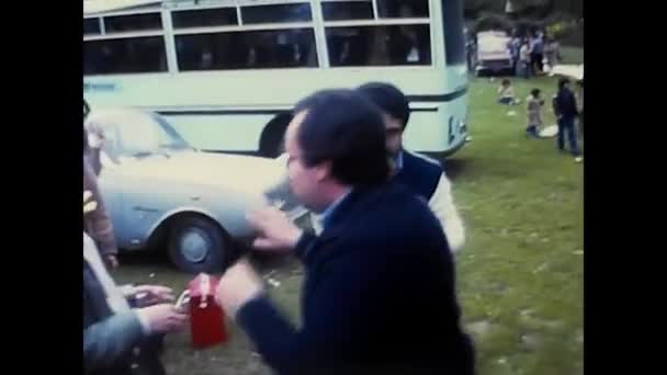 Palermo Italy April 1970 Group People Laughing Joking Mountain Picnic — Stock Video