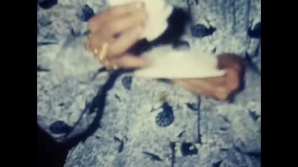 Palermo Italy December 1970 Bride Groom Give Favors Souvenir Wedding — Stok video