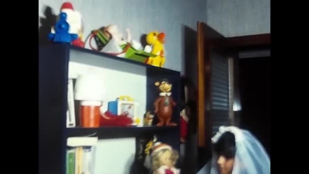 Palermo Italy May 1980 Girl Bedroom Dressed White 80S — Stockvideo