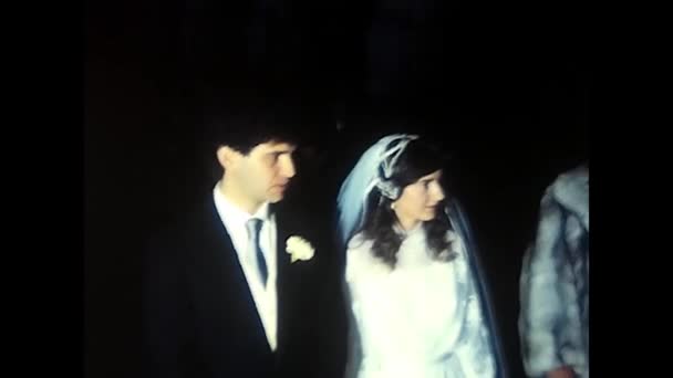 Palermo Italy December 1980 Bride Groom Church Ceremony 80S — Stok video