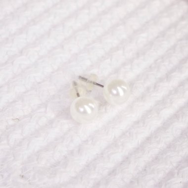 luxury gold and diamond jewelery