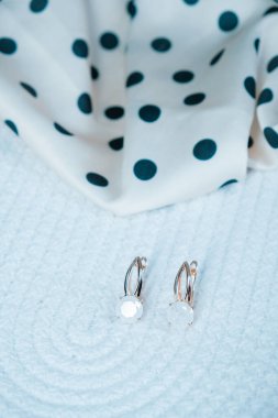 luxury gold and diamond jewelery