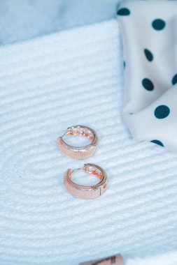 luxury gold and diamond jewelery