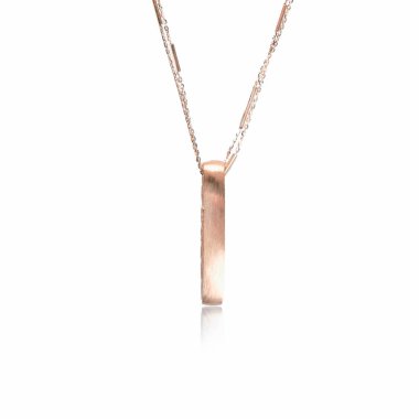 luxury gold and diamond jewelery