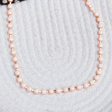 luxury gold and diamond jewelery