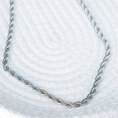 luxury gold and diamond jewelery