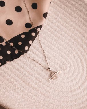 luxury gold and diamond jewelery