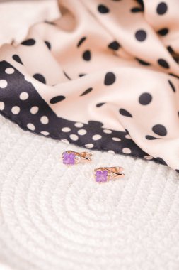 luxury gold and diamond jewelery