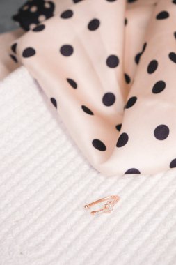 luxury gold and diamond jewelery