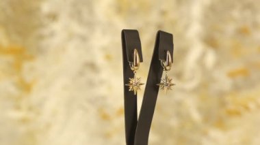 luxury gold and diamond jewelery