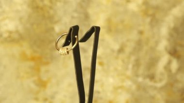 luxury gold and diamond jewelery