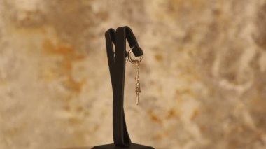 luxury gold and diamond jewelery