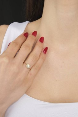 luxury gold and diamond jewelery