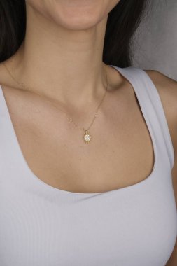 luxury gold and diamond jewelery