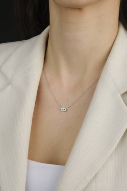 luxury gold and diamond jewelery