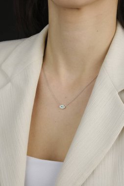 luxury gold and diamond jewelery