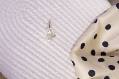 luxury gold and diamond jewelery