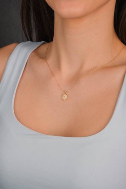 luxury gold and diamond jewelery