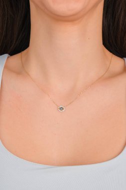 luxury gold and diamond jewelery