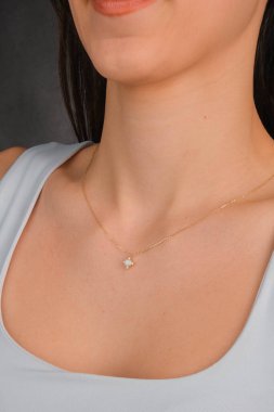 luxury gold and diamond jewelery