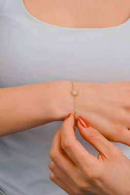 luxury gold and diamond jewelery