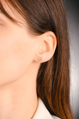 luxury gold and diamond jewelery