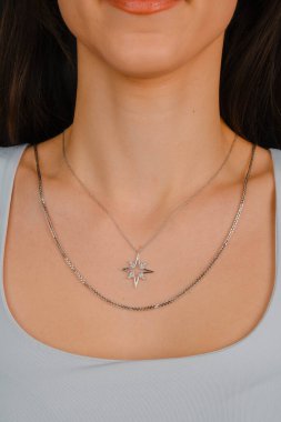 luxury gold and diamond jewelery